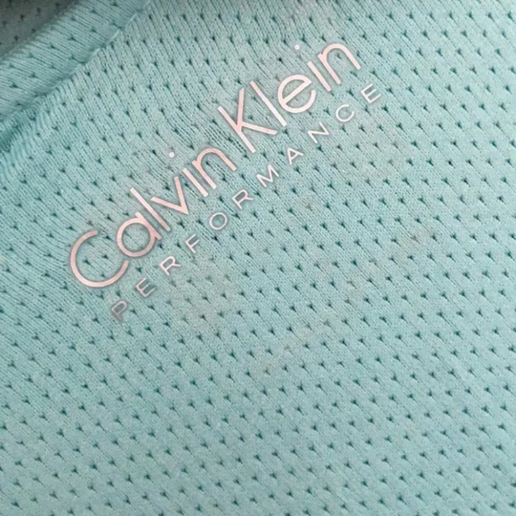 Calvin Klein performance tee - Picture 3 of 5